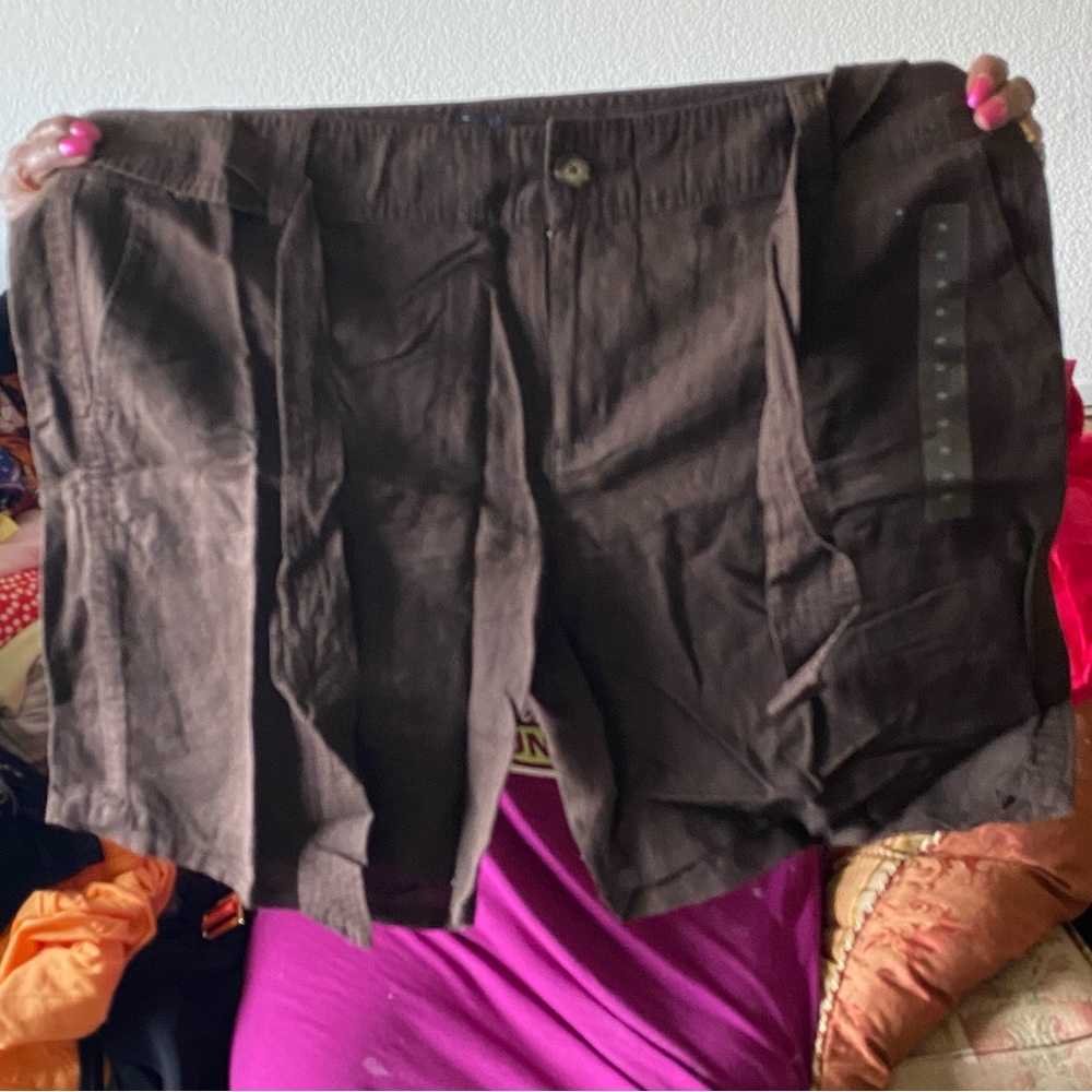 Gap brown shorts